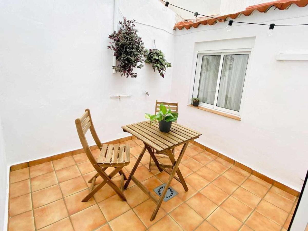 Monkeys Apartments Los Viajantes Sevilla Bagian luar foto